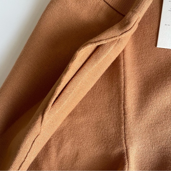 Deiji Studios wrap camel set - Picture 5 of 8